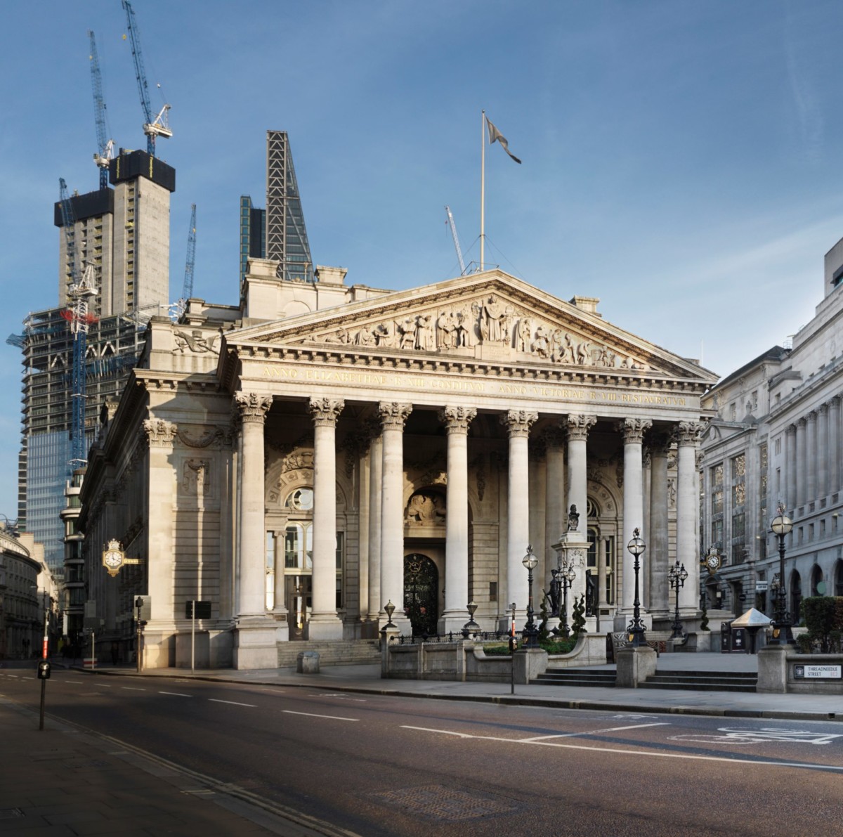 The Royal Exchange welcomes fifth Watch & Jewellery Week