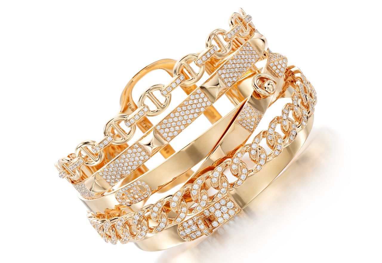 Sotheby's beats sales targets with £3.7 million jewellery auction - Vimarsana News